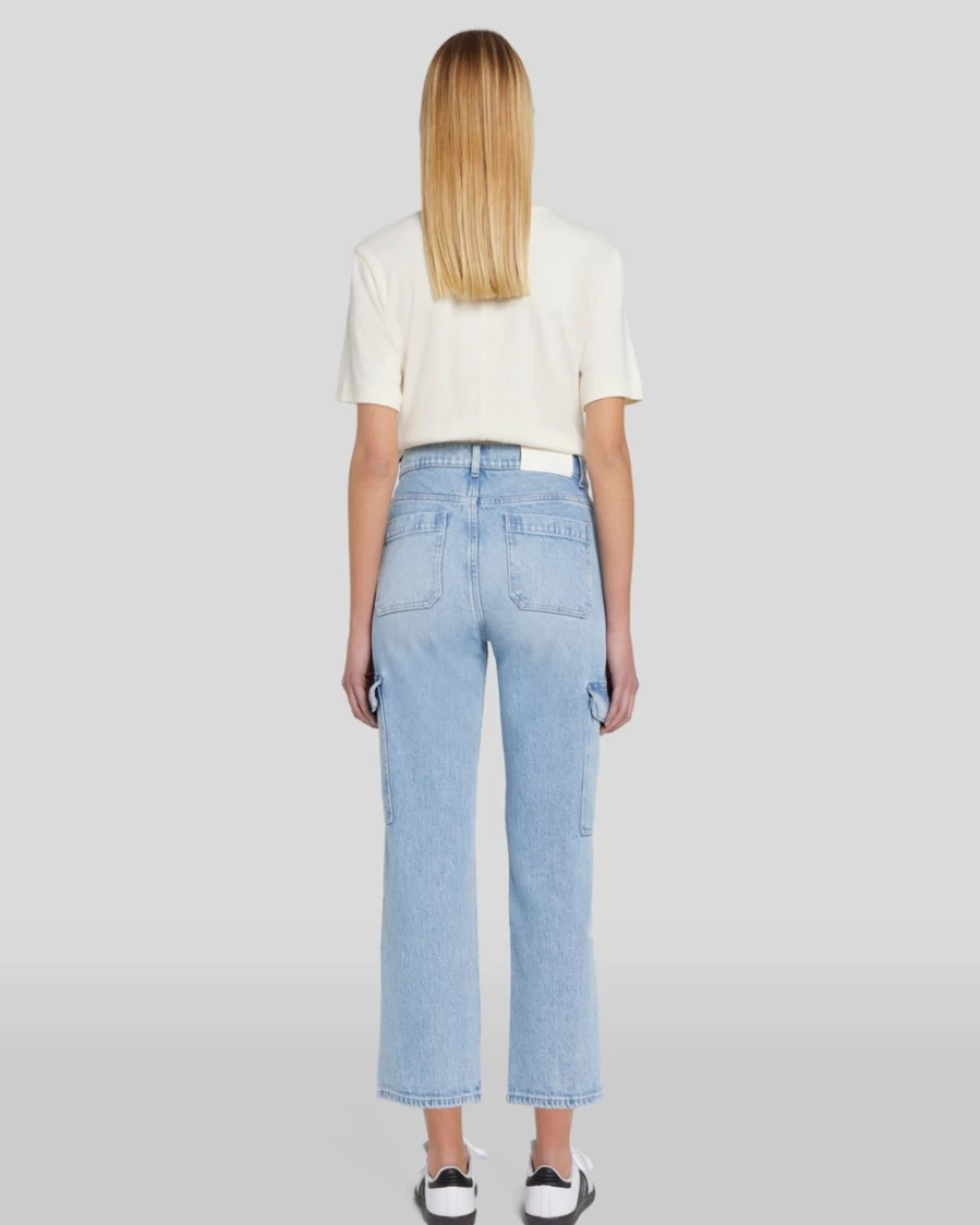 7 For All Mankind Women's Logan Cropped Cargo Jeans in Airwave Wash