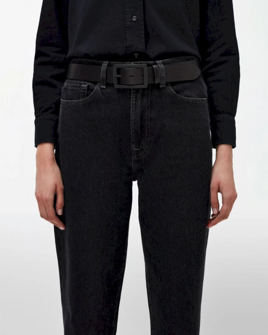 7 For All Mankind Women's Classic Black Leather Belt - Timeless Style & Comfort